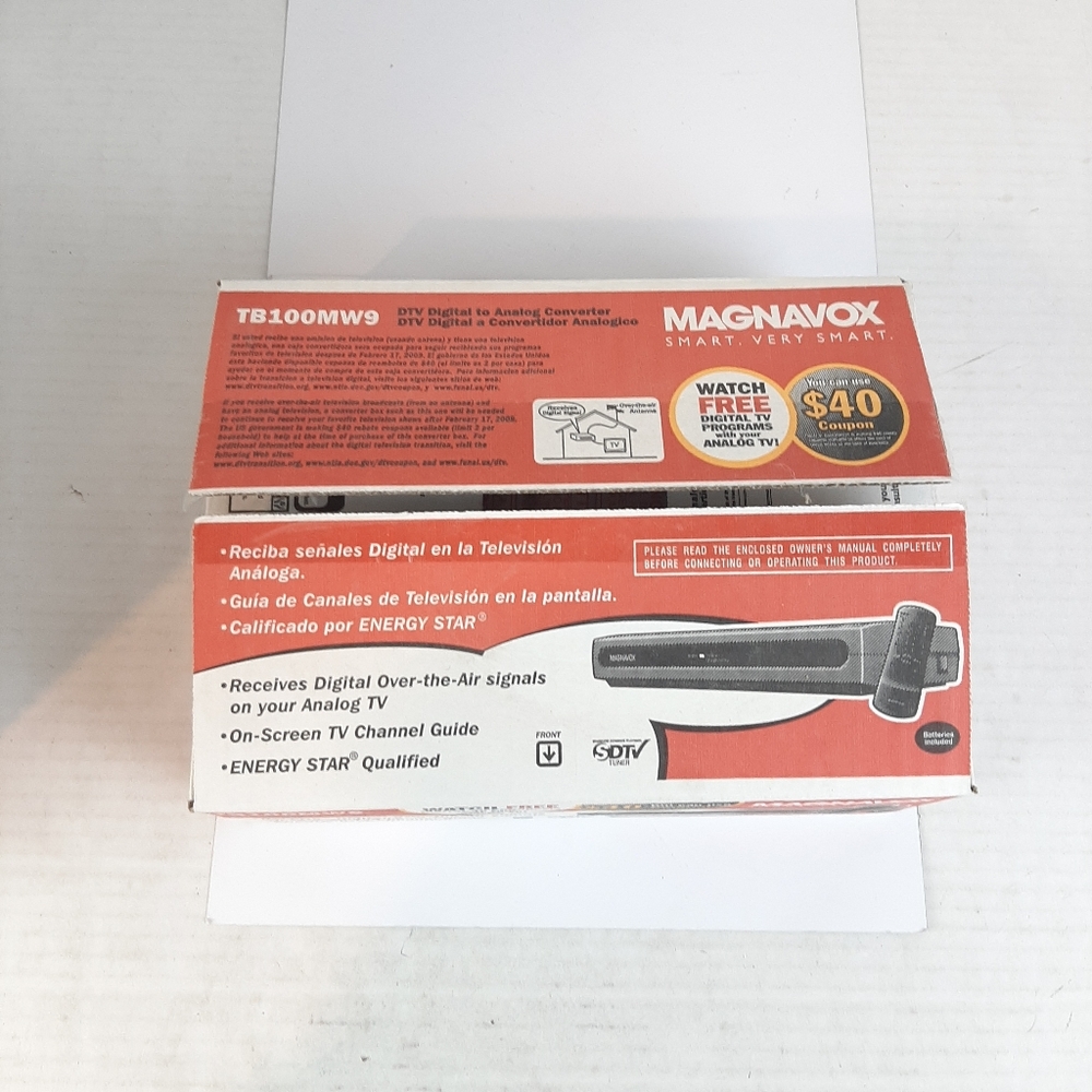 🛍New O/B Magnavox TB110MW9 DTV Digital To Analog DTV Converter Box & Remote